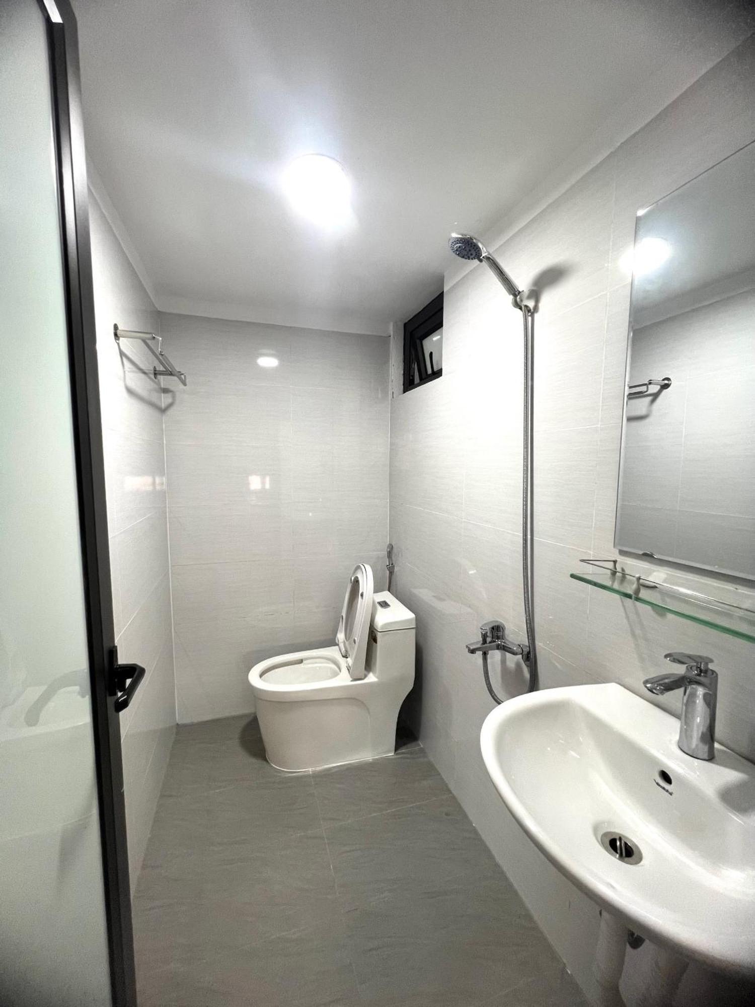 Era Apartment Khuc Thua Du Hanoi Luaran gambar