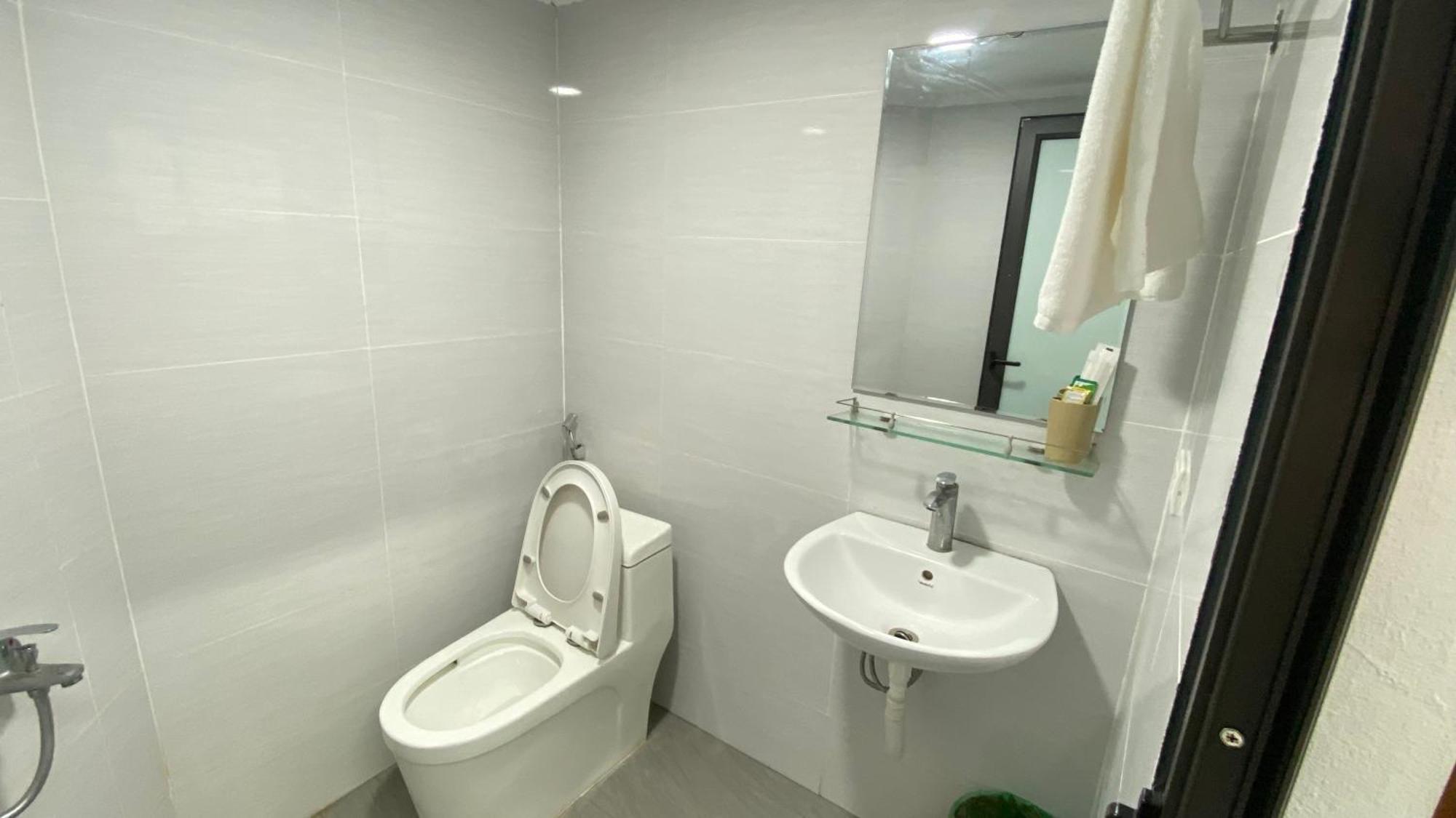 Era Apartment Khuc Thua Du Hanoi Luaran gambar